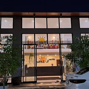  Hostel Wake Up @lanta : Cafe Thailand